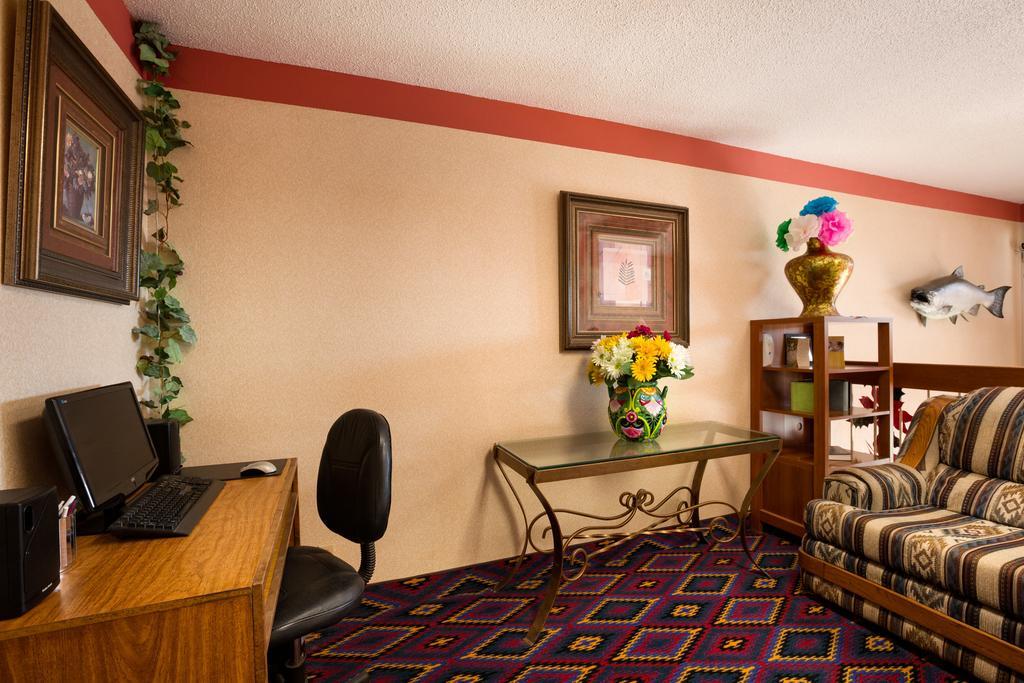 Super 8 By Wyndham Las Vegas Kültér fotó
